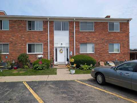 29356 Hoover, Warren, MI 48093