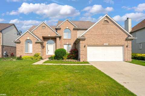 45259 Yorkshire, Macomb, MI 48044