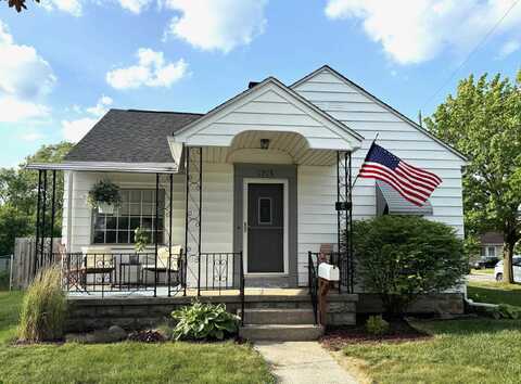 1715 FREMONT, Bay City, MI 48708