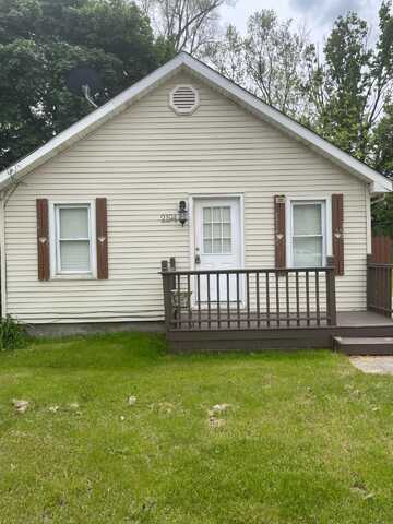 2194 E Bristol, Burton, MI 48529