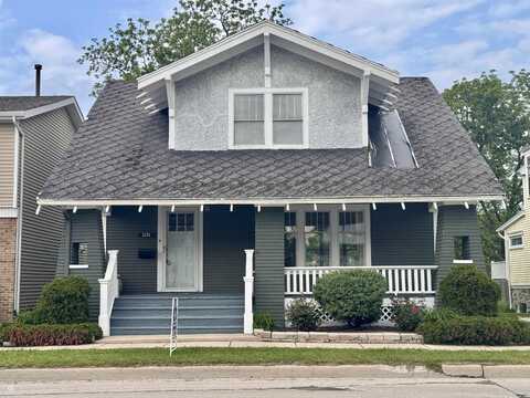 1131 Water, Port Huron, MI 48060