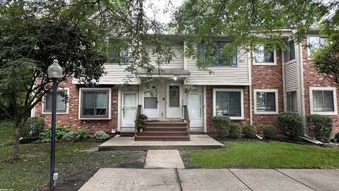 27594 Harrison Woods, Harrison, MI 48045