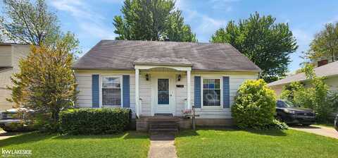 21186 Hillcrest, Clinton Township, MI 48036