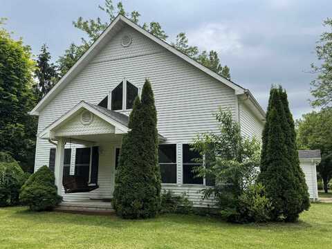 8907 Ormes, Vassar, MI 48768