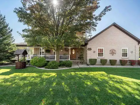 36672 Orchard Lake, New Baltimore, MI 48047