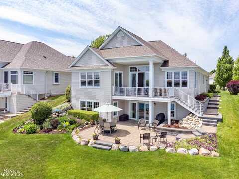 3891 Riverview, East China, MI 48054