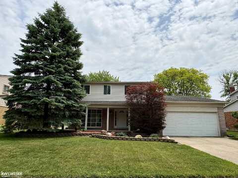 3550 Kings Point, Troy, MI 48083