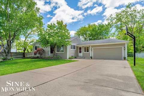 1076 Kelley, Troy, MI 48083