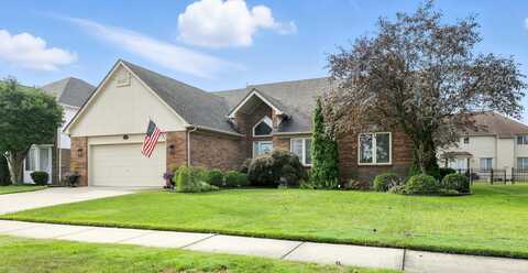 18960 Sandhurst, Clinton Township, MI 48038