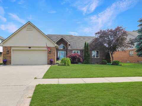 18960 Sandhurst, Clinton Township, MI 48038