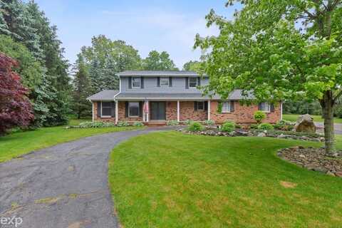 675 Drahner, Oxford, MI 48371