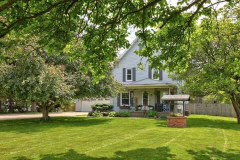 1105 W Genesee, Frankenmuth, MI 48734