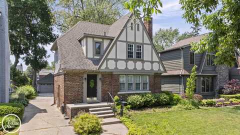 797 Lincoln, Grosse Pointe, MI 48230