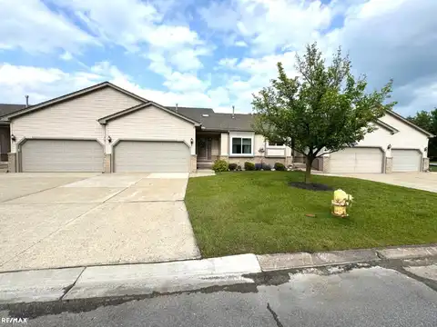 53168 Pineridge, New Baltimore, MI 48051