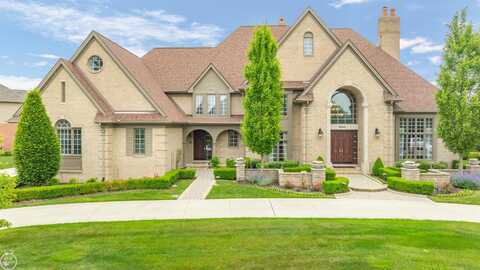 5566 Murfield, Oakland, MI 48306