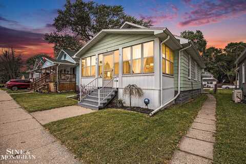 1317 Oak, Port Huron, MI 48060