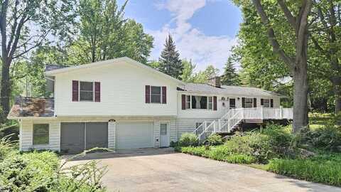 539 Cove, Port Austin, MI 48467