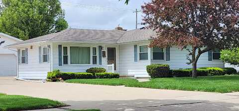 2310 S Farragut, Bay City, MI 48708