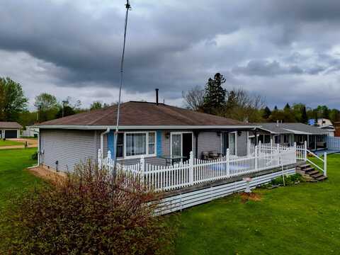 3045 W Lakeside, West Branch, MI 48661