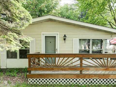7150 Denissen, Lexington, MI 48450