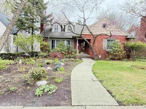 366 Belanger, Grosse Pointe Farms, MI 48236