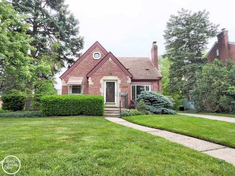 22609 Lakeland, Saint Clair Shores, MI 48081