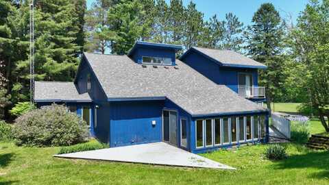 160 Wire Line, Caro, MI 48723