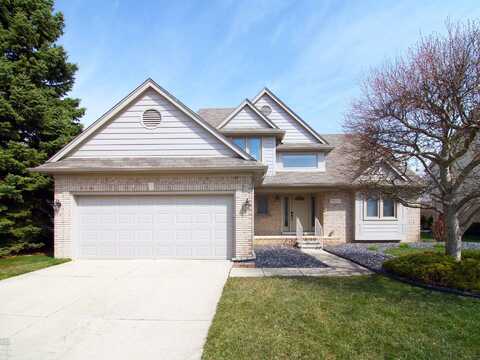 20343 Nicol Creek, Macomb, MI 48044