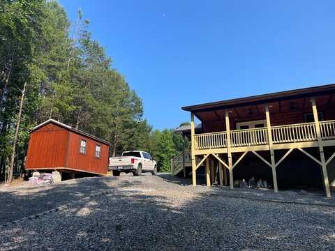 64 Nugent Lane, MURPHY, NC 28906