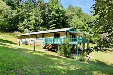 322 Hall Road, WARNE, NC 28909