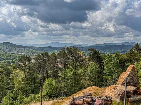 134 Mistletoe Ridge, MURPHY, NC 28906