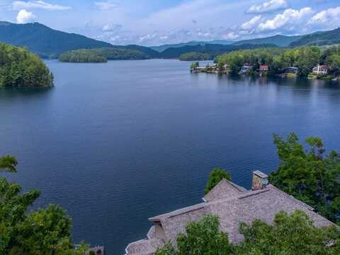 140 Thunder Island, ROBBINSVILLE, NC 28771