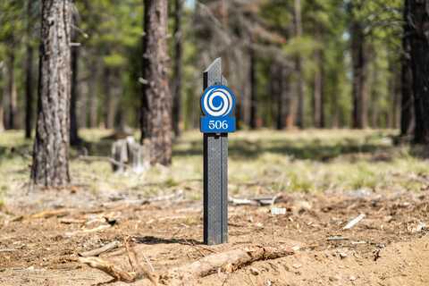 Lava Springs Loop, Bend, OR 97707