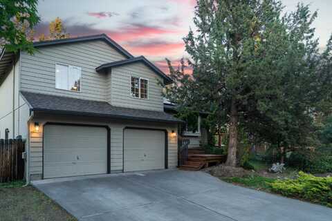 2944 NE Saber Drive, Bend, OR 97701