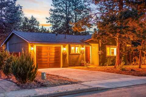 801 SE Polaris Court, Bend, OR 97702
