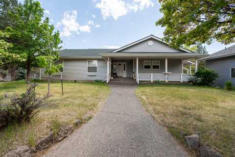 16683 Bitterbrush Lane, Sisters, OR 97759