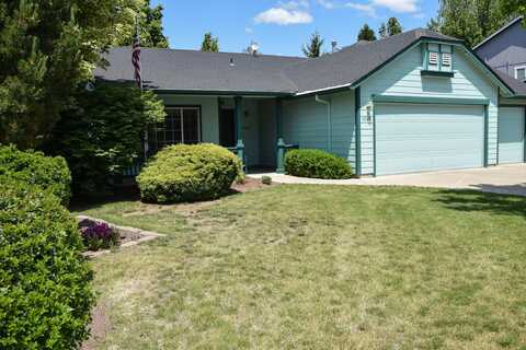 1545 NW Spruce Place, Redmond, OR 97756