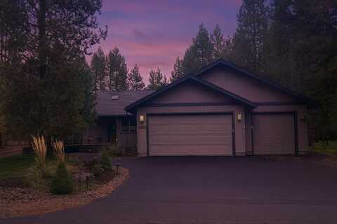 55833 Lost Rider Loop, Bend, OR 97707