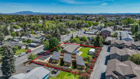 2010 SW Reindeer Avenue, Redmond, OR 97756