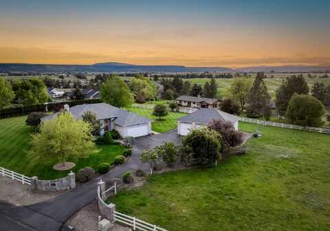 3143 NW West Hills Loop, Prineville, OR 97754