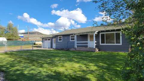 320 High Street, Mitchell, OR 97750