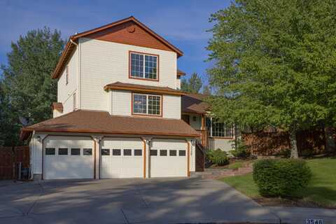 3546 SW Wickiup Court, Redmond, OR 97756