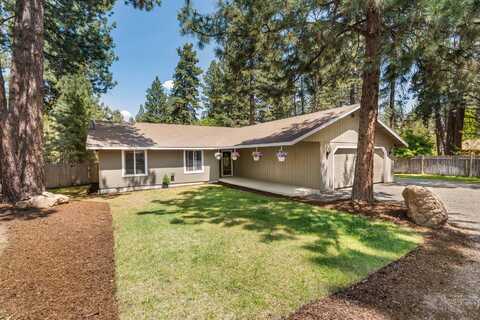 60068 Minnetonka Lane, Bend, OR 97702