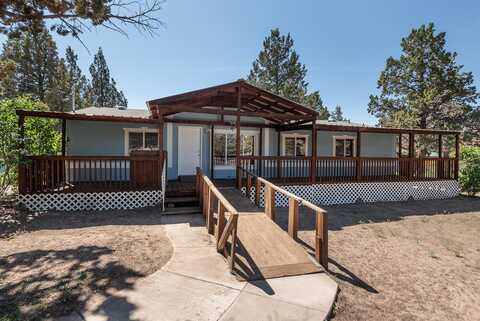 3885 SE Umatilla Loop, Prineville, OR 97754