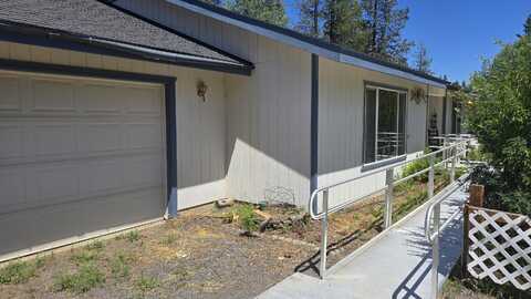 16046 Dyke Road, La Pine, OR 97739