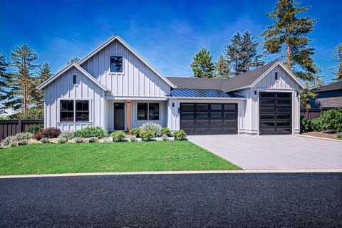 2227 NW Brickyard Street, Bend, OR 97703
