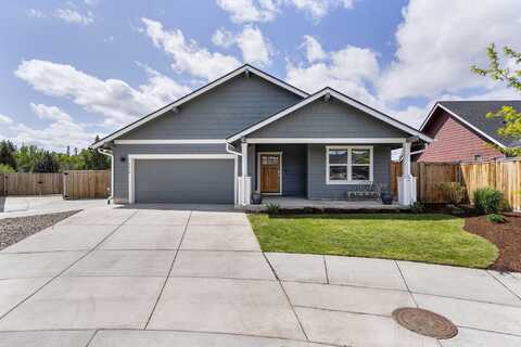 1674 SW Black Butte Court, Redmond, OR 97756