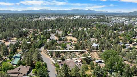 20874 Greenmont Drive, Bend, OR 97702