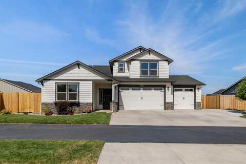 3465 NW 15th Street, Redmond, OR 97756
