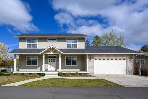 21055 Don Street, Bend, OR 97701